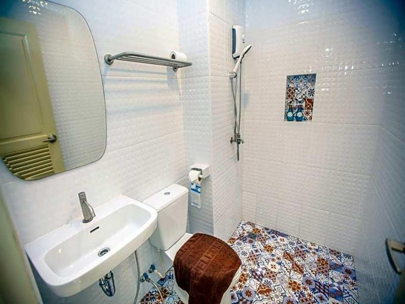Irabbit Hotel - Genel