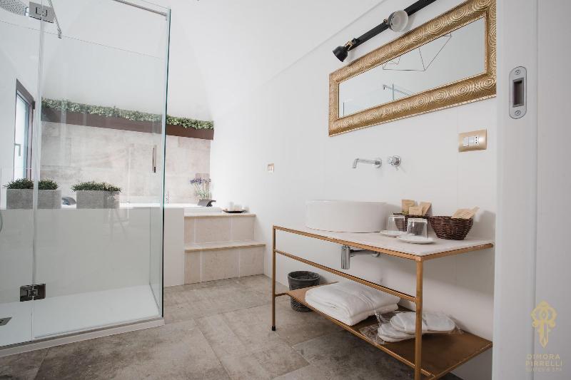 Dimora Pirrelli - Suites & Spa - Oda