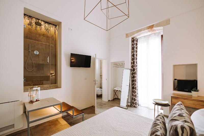 Dimora Pirrelli - Suites & Spa - Oda
