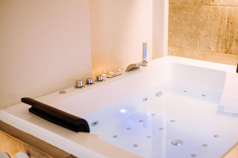 Dimora Pirrelli - Suites & Spa - Oda