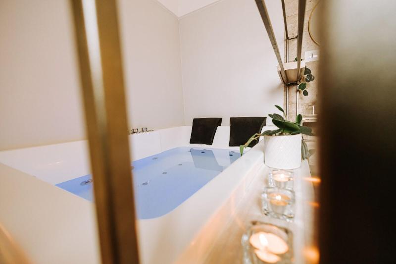 Dimora Pirrelli - Suites & Spa - Oda