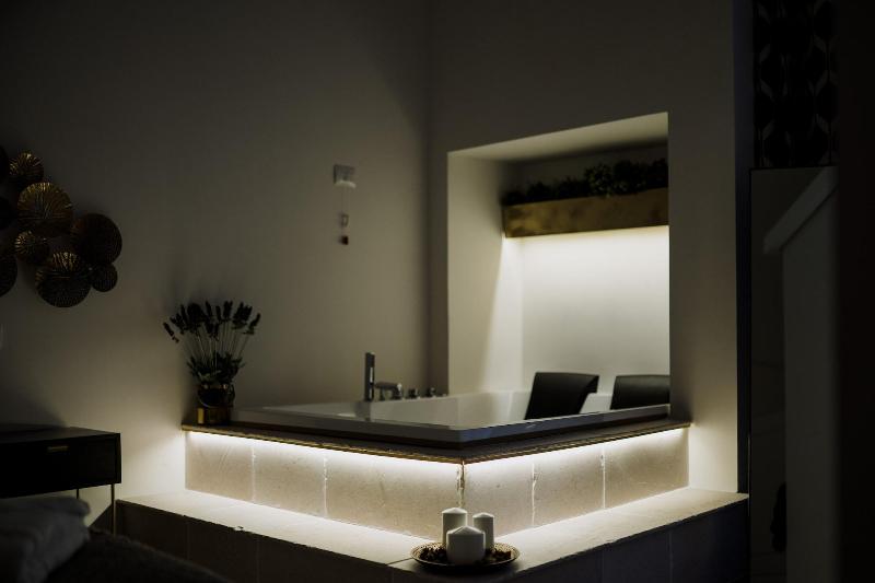 Dimora Pirrelli - Suites & Spa - Oda