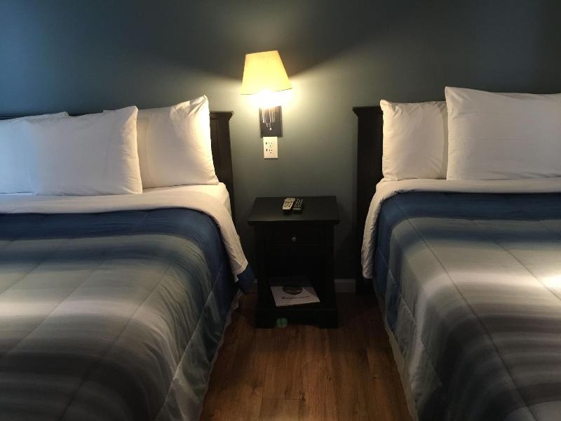 Jones Beach Hotel - Oda
