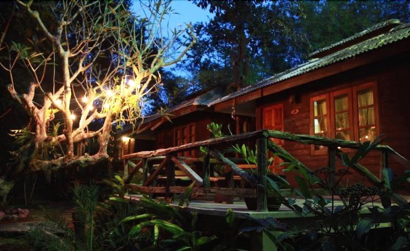 Jungle Bay Resort - Genel