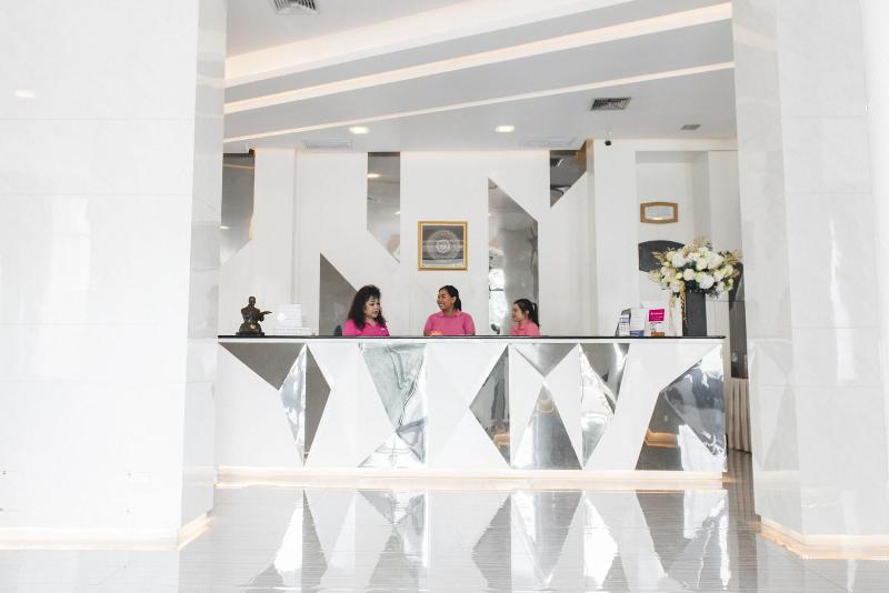 K.S. Pavilion Hotel - Lobi