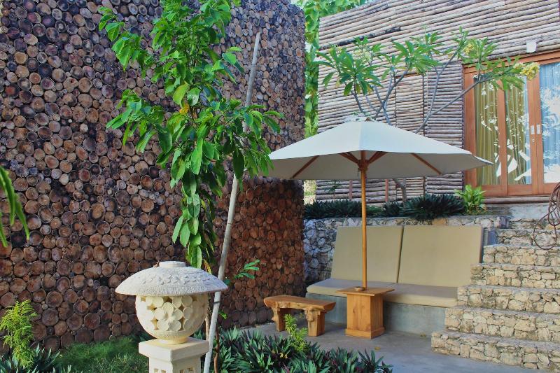 Kabeh Jati Garden Villa And Restaurant - Oda