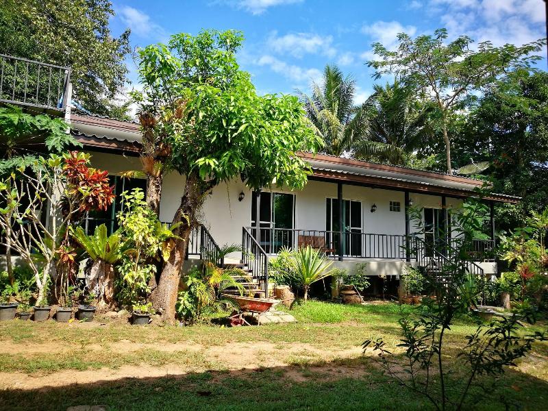 Kru Guesthouse - Teras