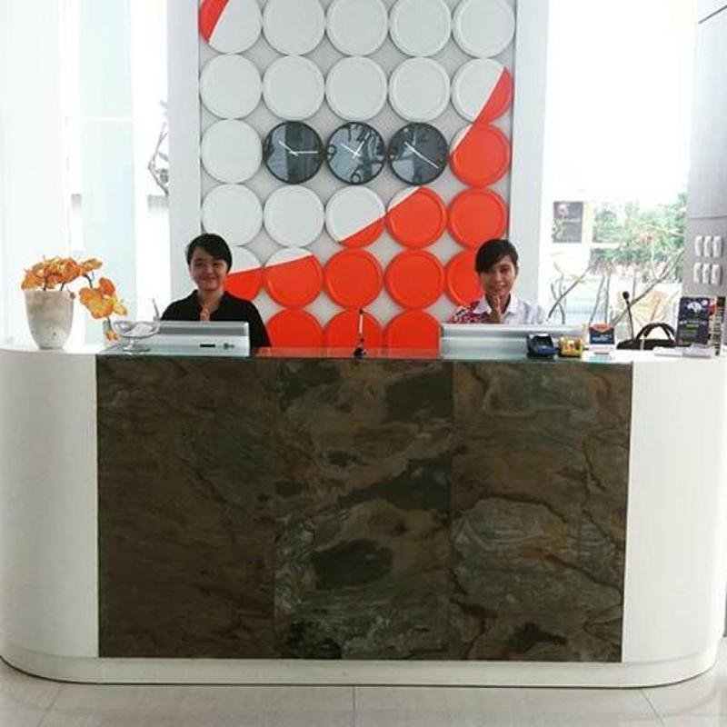 Front One Hotel Pamekasan Madura - Lobi