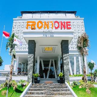 Front One Hotel Pamekasan Madura otel fotoğrafı