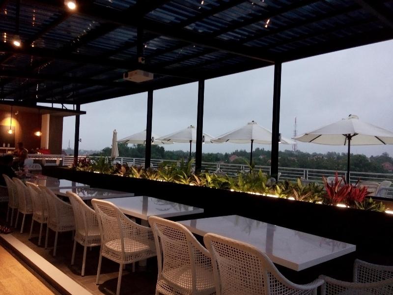 Front One Hotel Pamekasan Madura - Restoran