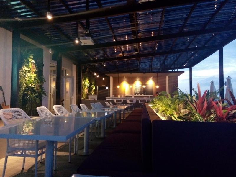 Front One Hotel Pamekasan Madura - Restoran