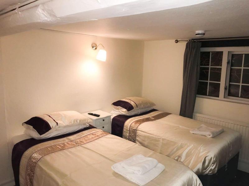 The Pear Tree Inn - Oda