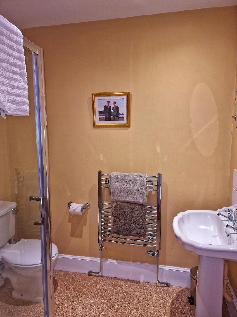 The Pines Guesthouse - Oda
