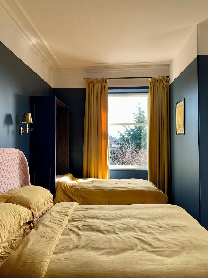 The Pines Guesthouse - Oda