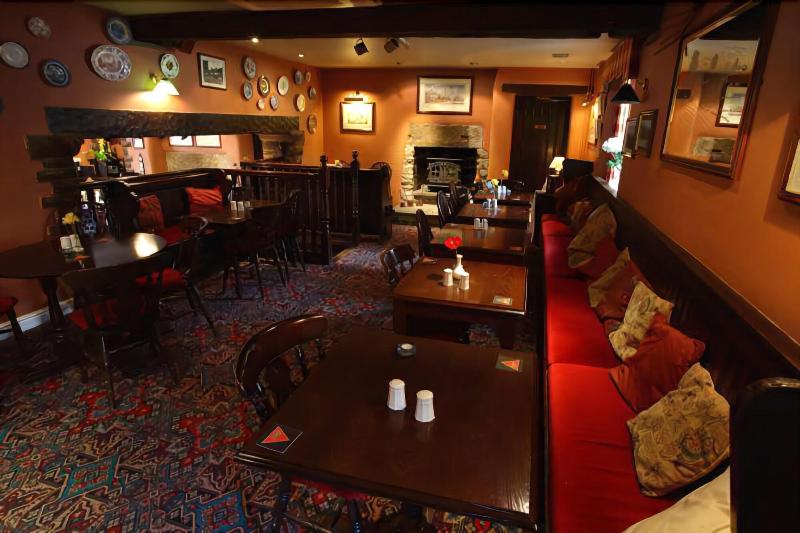 The Plough Inn - Lobi