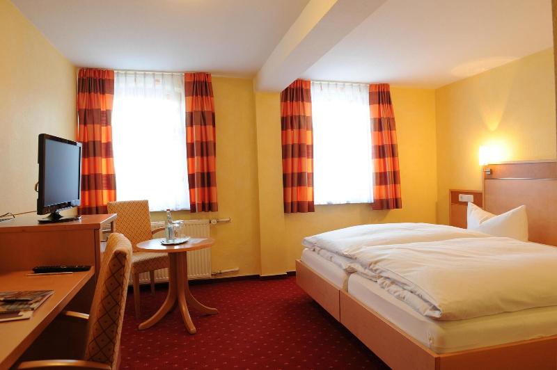 Gasthof Hotel Post - Oda