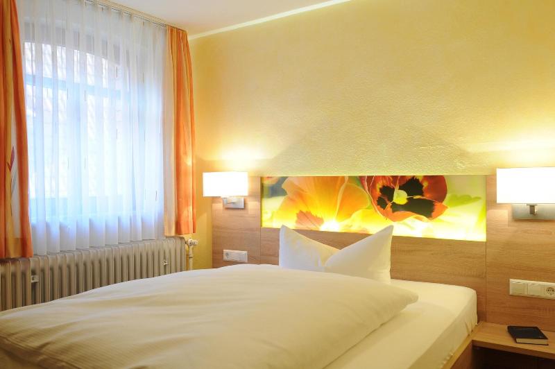 Gasthof Hotel Post - Oda