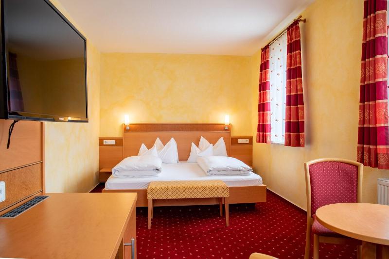 Gasthof Hotel Post - Oda