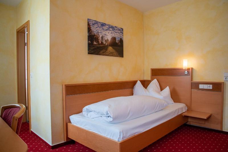 Gasthof Hotel Post - Oda