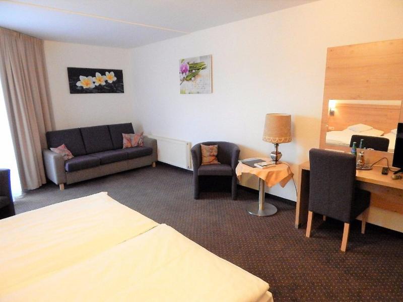 Land Gut Hotel Zum Alten Forsthaus - Oda