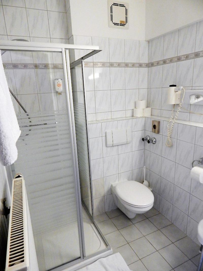 Land Gut Hotel Zum Alten Forsthaus - Oda