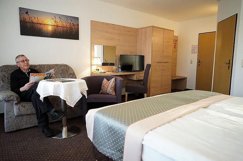 Land Gut Hotel Zum Alten Forsthaus - Oda
