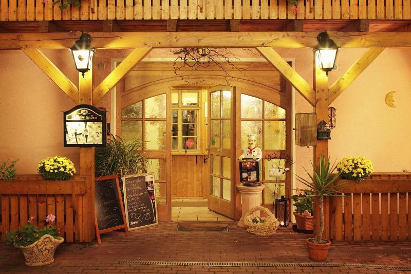 Land- und Aktivhotel Altmühlaue - Genel