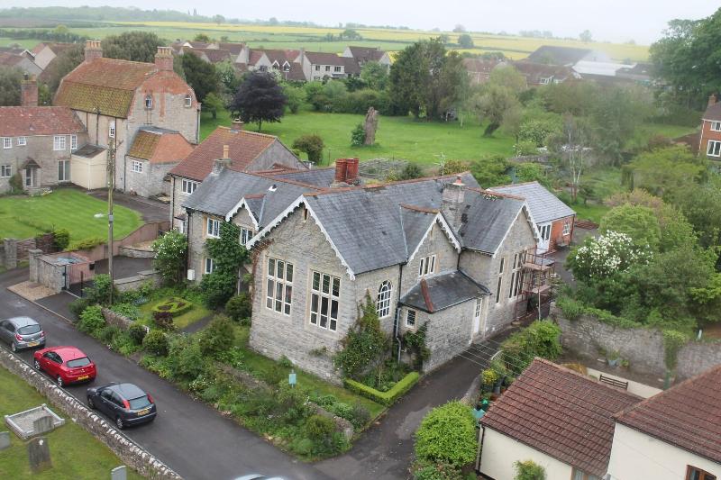 The School House - Genel