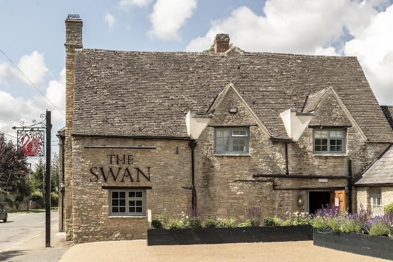 The Swan Inn - Genel