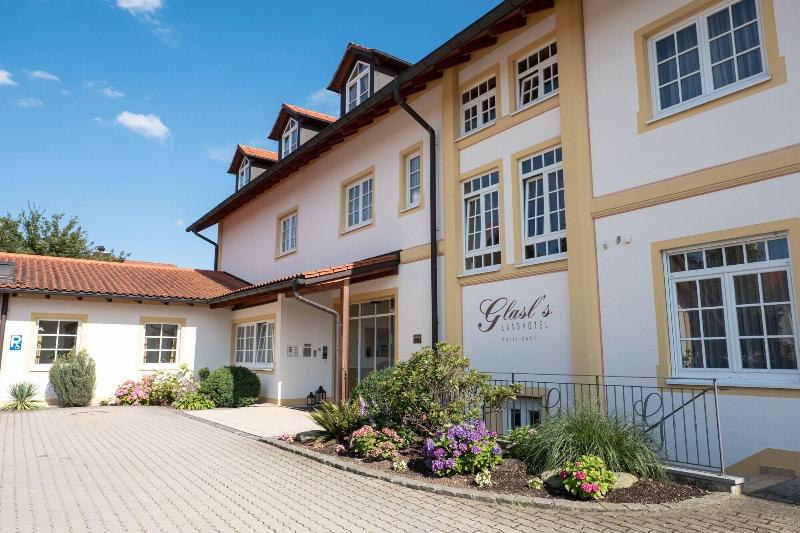 Glasl's Landhotel - Genel