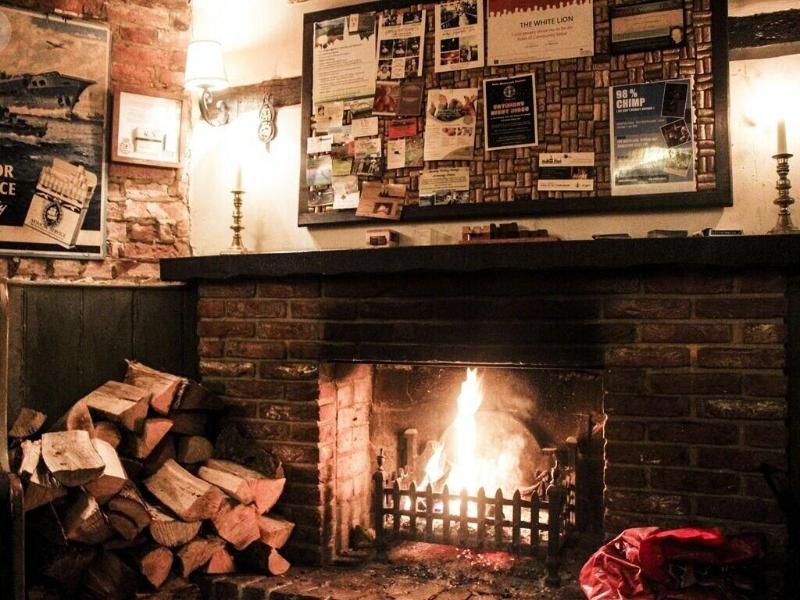 The White Lion - Bar