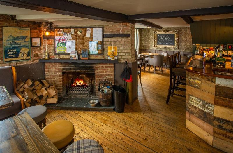 The White Lion - Bar