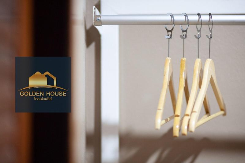 Golden House Hotel Sakaeo - Oda