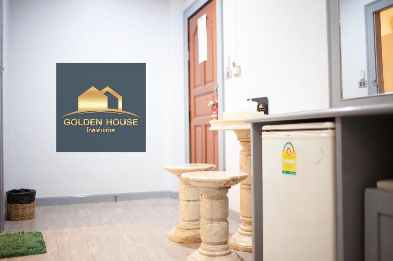 Golden House Hotel Sakaeo - Oda