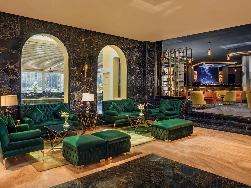 Movenpick Hotel Cairo-Media City - Bar