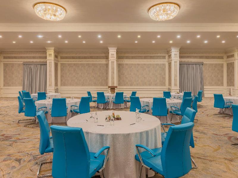 Movenpick Hotel Cairo-Media City - Toplantı
