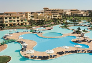 Movenpick Hotel Cairo-Media City otel fotoğrafı