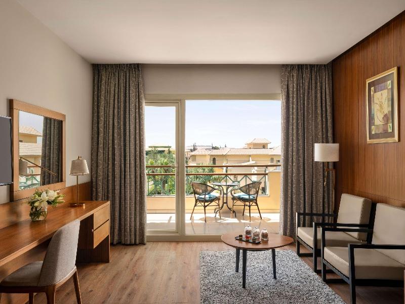 Movenpick Hotel Cairo-Media City - Oda