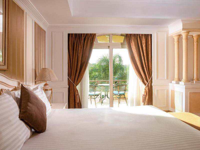 Movenpick Hotel Cairo-Media City - Oda
