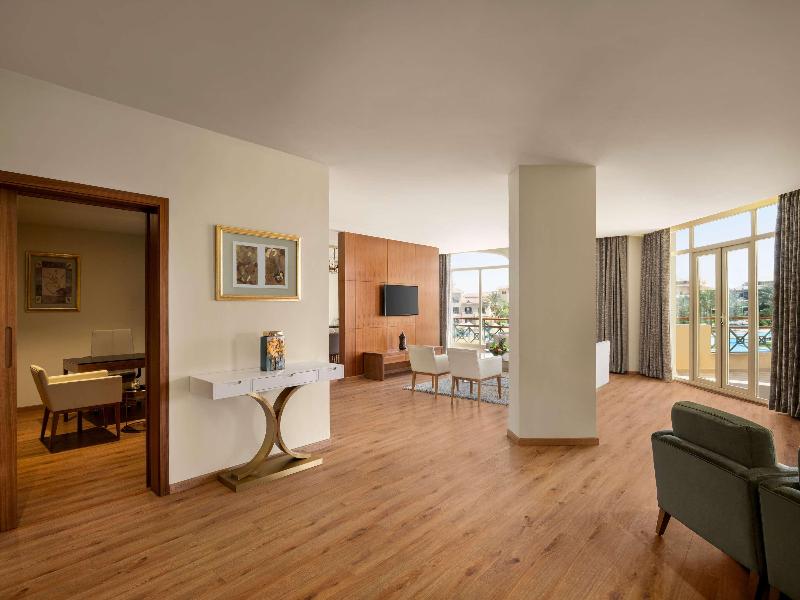 Movenpick Hotel Cairo-Media City - Oda