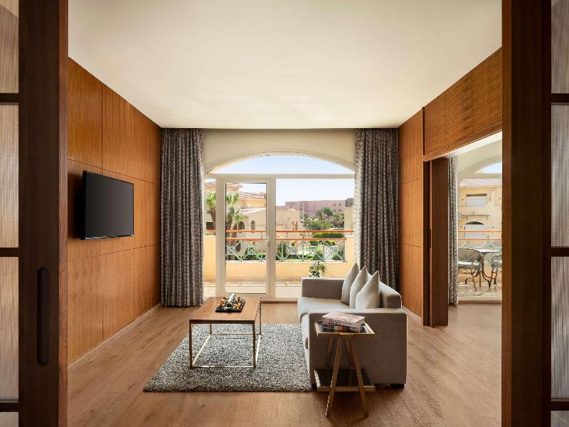 Movenpick Hotel Cairo-Media City - Oda