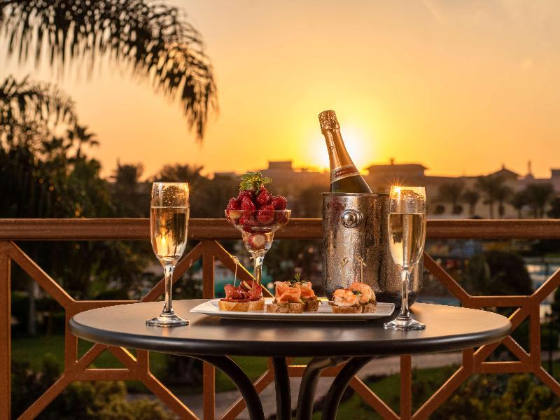 Movenpick Hotel Cairo-Media City - Oda