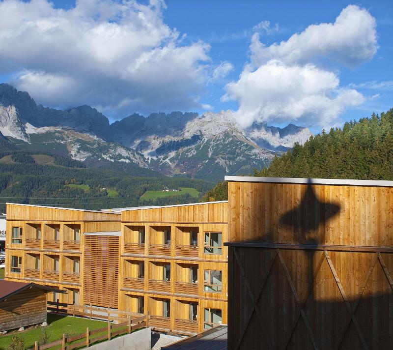 Tirol Lodge - Genel