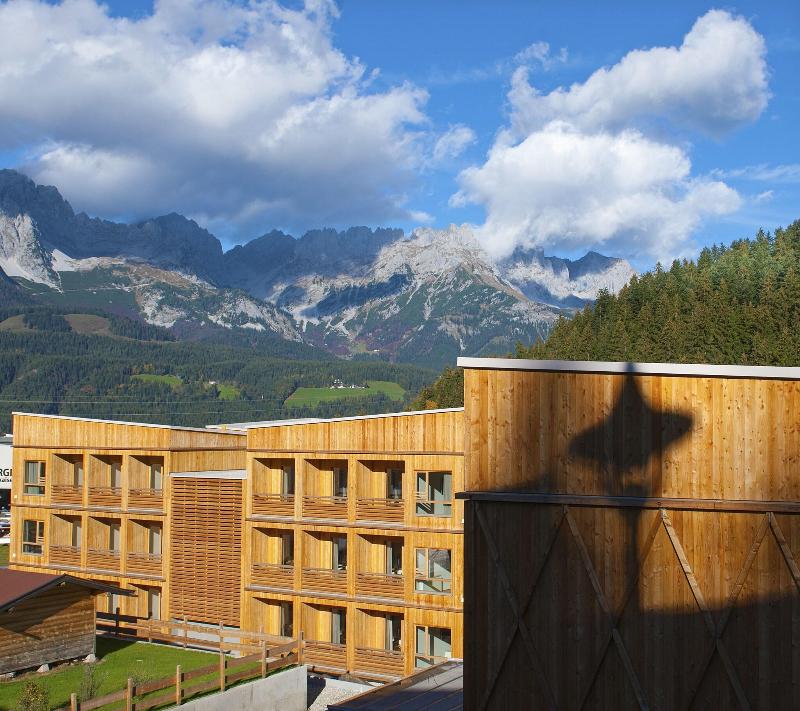 Tirol Lodge - Genel
