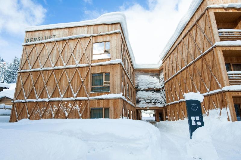 Tirol Lodge - Genel