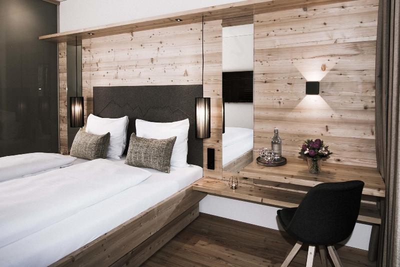 Tirol Lodge - Oda
