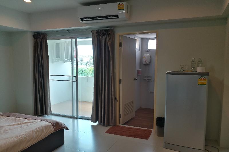 Tongprasit Place - Oda
