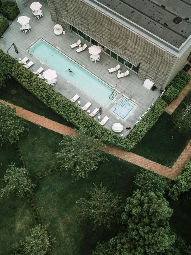 Topping Rose House - Genel