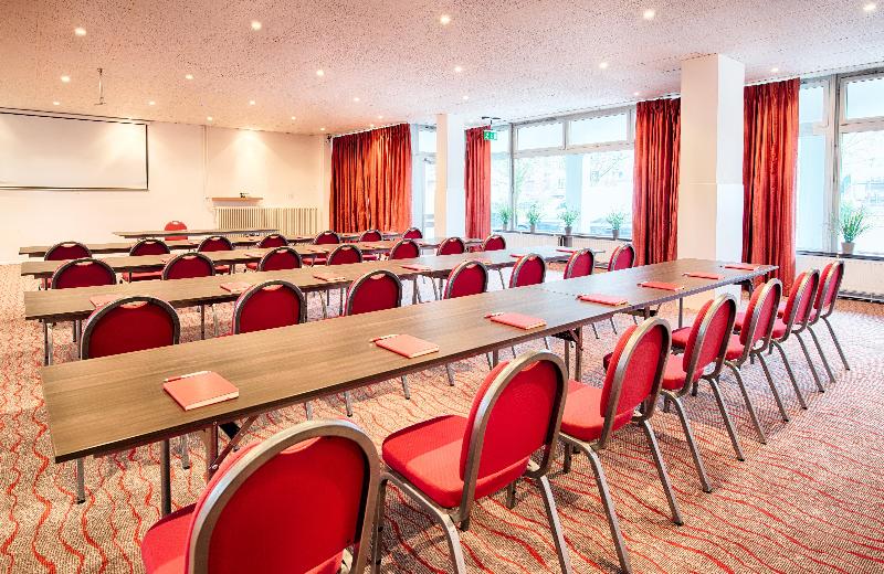 Leonardo Hotel Hamburg Elbbrücken - Toplantı