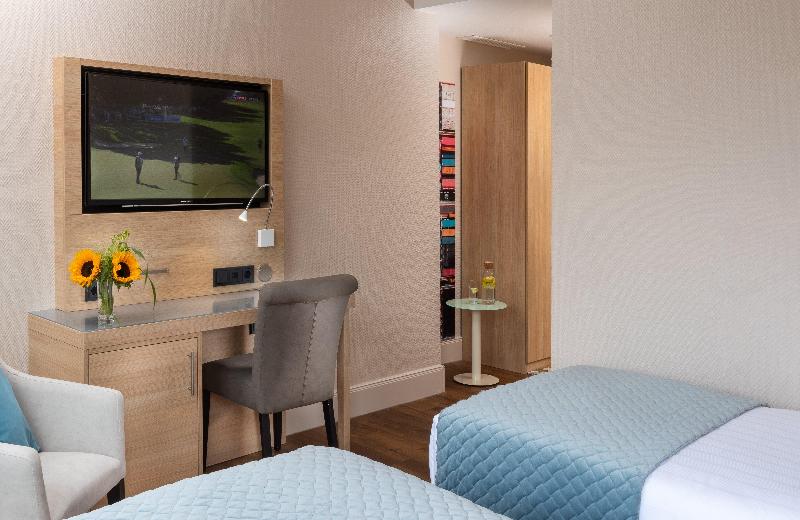 Leonardo Hotel Hamburg Elbbrücken - Oda